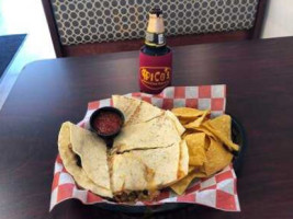 Pico's Mexican Grill food