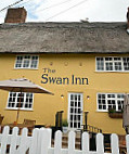 The Swan Inn outside