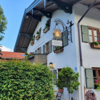 Jennerwein Gasthaus outside