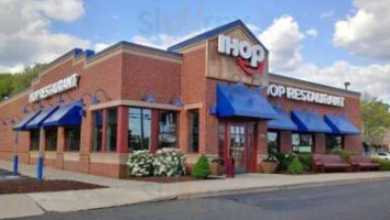 Ihop outside