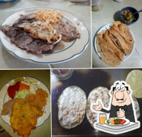 Antojitos Toñita food