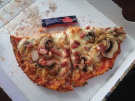 Fabulo Pizz food