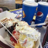 Eldon Drive-In Comida