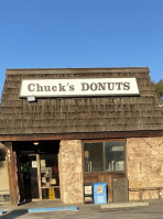 Chuck ‘s Donuts outside