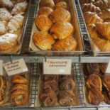 Nabolom Bakery Pizzeria. Comida
