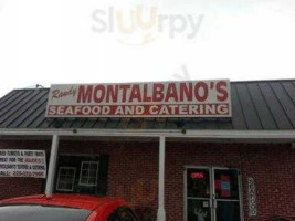 Randy Montalbano's Seafood Catering outside