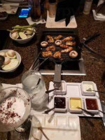 The Melting Pot food