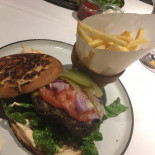 April Comida