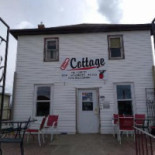 Paperclip Cottage Cafe Exterior