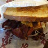 Mugshots Grill Comida