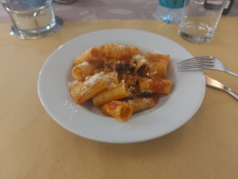 Trattoria Del Municipio food