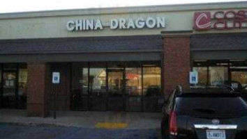 China Dragon outside