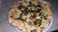 Pizzeria Delfino food