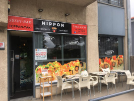 Nippon Sushi inside