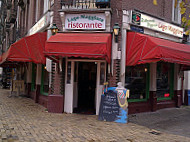 Pizzeria 'lago Maggiore' Amsterdam outside