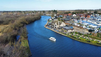 The Ferry Inn outside