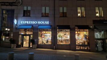 Espresso House Våghustorget Öre outside