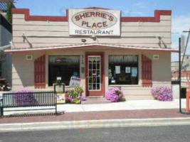 Sherrie's Place outside