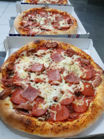 Ullerup Pizza food