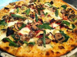 900 Degrees Neapolitan Pizzeria food