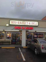 Town Country Food Store outside