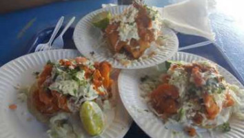 Mariscos La Bucana food