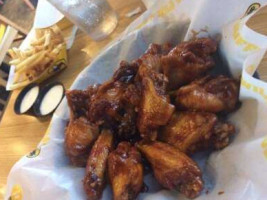 Buffalo Wild Wings food