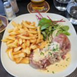 Le Bourzat Comida