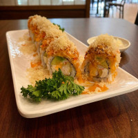 Yuzu Sushi Co food