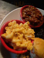 King Jerry Lawler's Memphis Bbq Company food