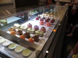 Amour Patisserie food