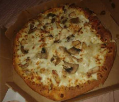 Domino's Pizza food