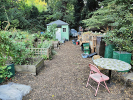 Queens Wood Cafe inside