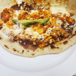 Los Antojitos Comida