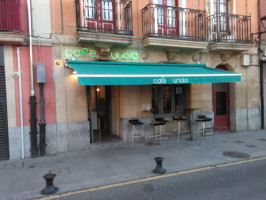 Cafe Uriola inside