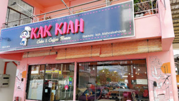 Kak Kiah Coffee House Putatan outside