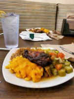 Jerk Hut Jamaican Grille food