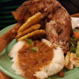 La Isla Comida