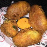 Devilicious Eatery Comida