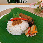 Dapo Ghanung food