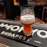 Monyo Tap House food