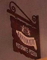 Aristogatti food