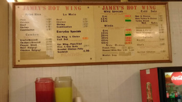 Jamey's Hot Wings food