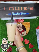 Louie's Resto food