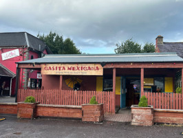 Casita Mexicana outside