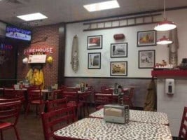 Firehouse Subs Creekside Place inside