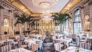 Lili The Peninsula Paris food