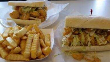 Poboy King's food