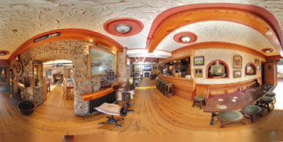 Austies Pub Kitchen inside