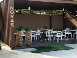 Novas Cafe inside
